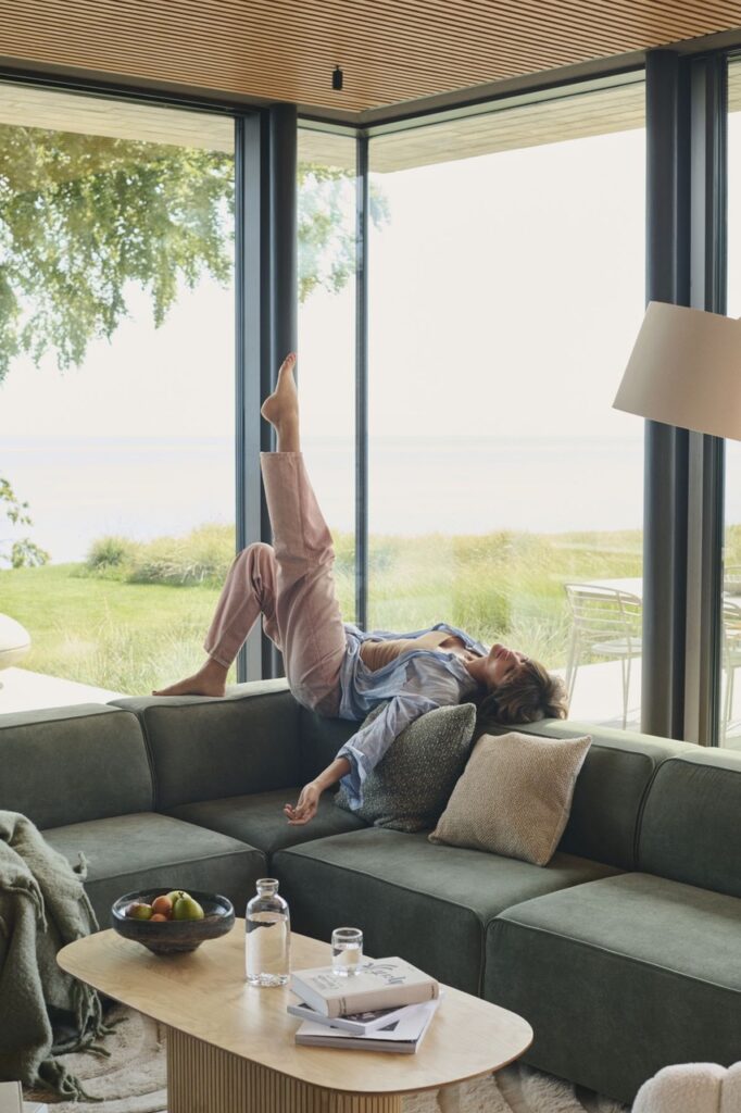 BoConcept_04_2025-5-682x1024 HELENA CHRISTENSEN PREZENTUJE: THE ART OF LIVING DANISHLY