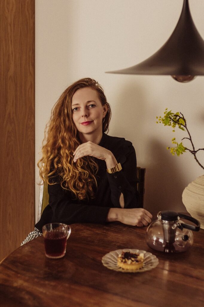 00-BiuroK_Batalionow_35-Duzy-682x1024 Tak mieszka Dorota Terlecka z pracowni Biuro Kreacja