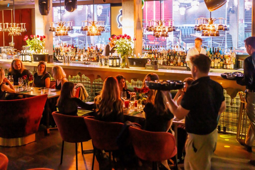 OKK_PR_GDANSK_SASSY-009-1024x683 Architektura smaku. Wnętrza restauracji SASSY.