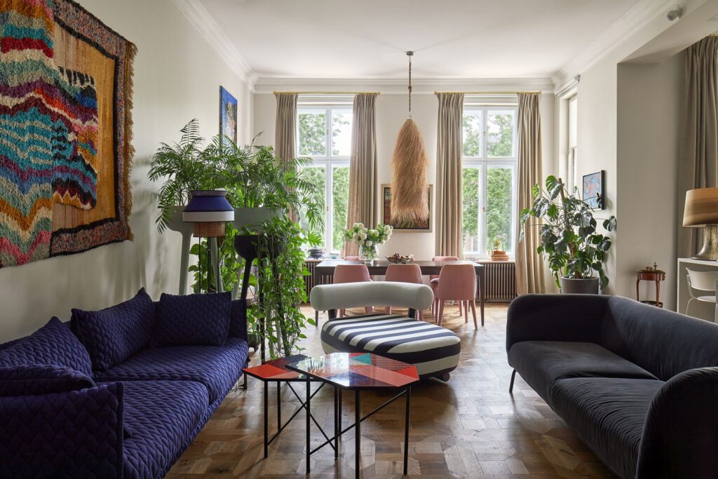 1-1024x683 Z charakterem i artystyczną nonszalancją. Zaglądamy do mieszkania autorstwa Joanny Kulczyńskiej.