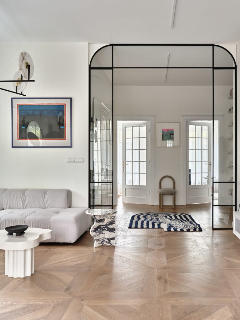 Archistory_Loft_Factory_fot.-Piotr-Gesicki-2-768x1024 Francuska elegancja i polski design! Warszawski apartament z prywatnym ogrodem