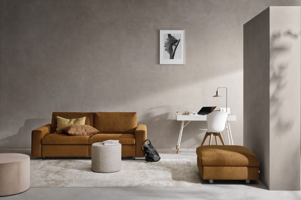 Taylor-sofa-z-funkcja-spania-1024x683 Zmień małą przestrzeń w wygodne, stylowe miejsce