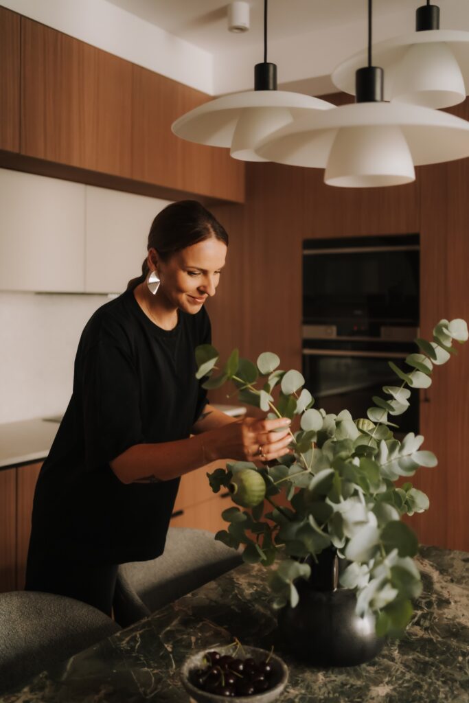 migdal-moie-small-19-683x1024 Apartament projektu MOIE studio na Kępie Mieszczańskiej.