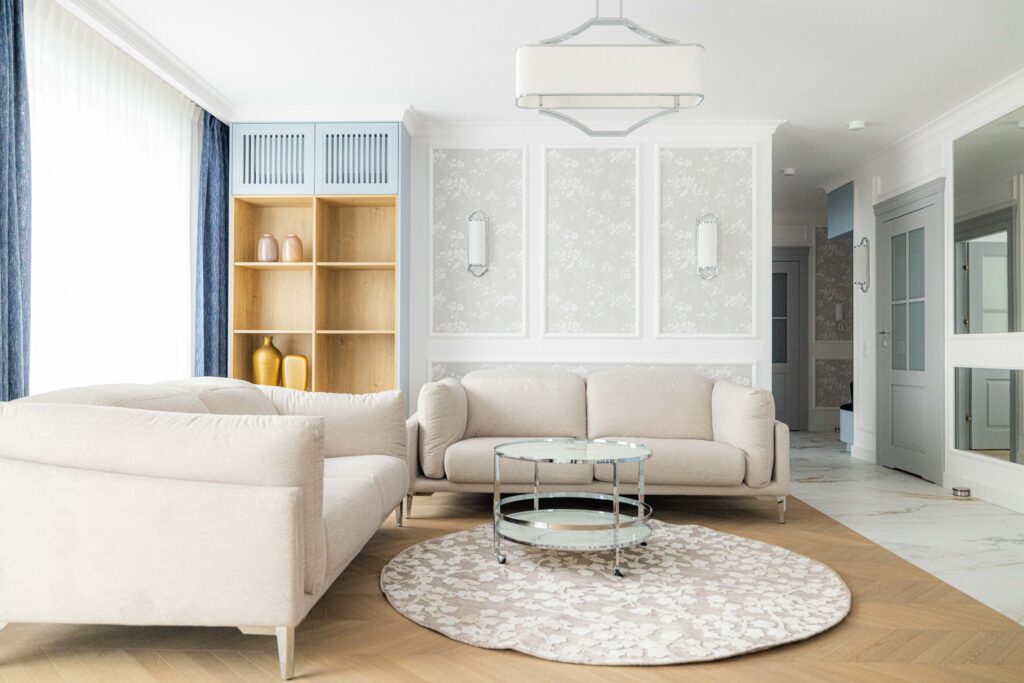 6J1A93231-1024x683 Stylowa przytulność z akcentami nowoczesnych błękitów